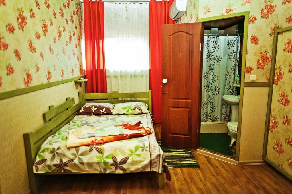 Prival Hostel Новоросийск Екстериор снимка